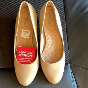 Nude heels